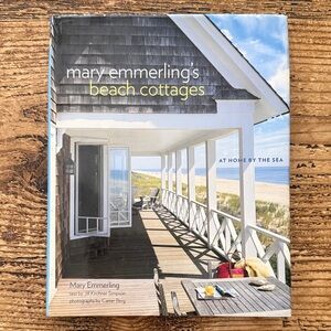 Mary Emmerlings | BEACH COTTAGES Book